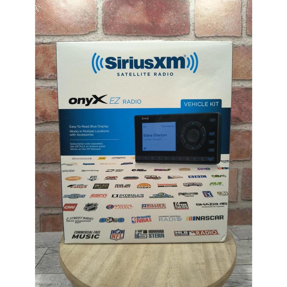 SiriusXM XEZ1V1 OnyX EZ Satellite Radio w/ Vehicle Kit-Black Factory Sealed New